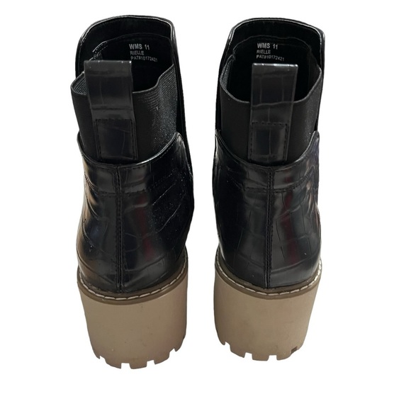 DV Dolce Vita Reilly Wedge Lug Chelsea Booties Black Size 11 Women’s - Picture 5 of 10